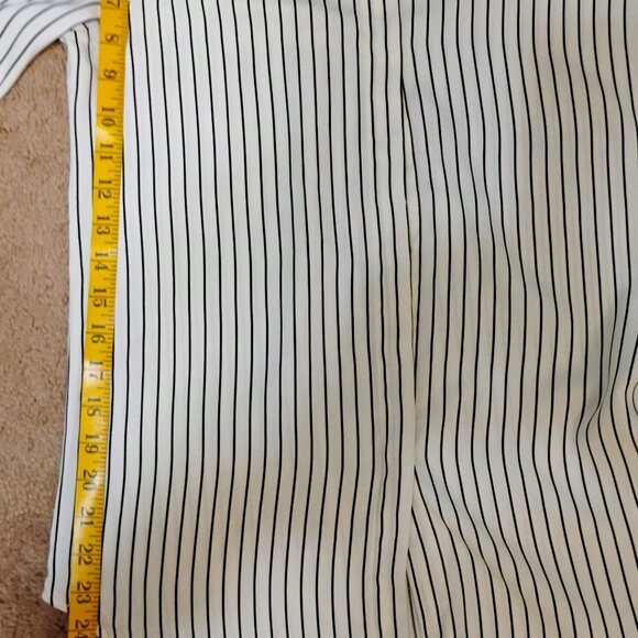 Woman's Jones New York Blouse xs - Picture 7 of 11